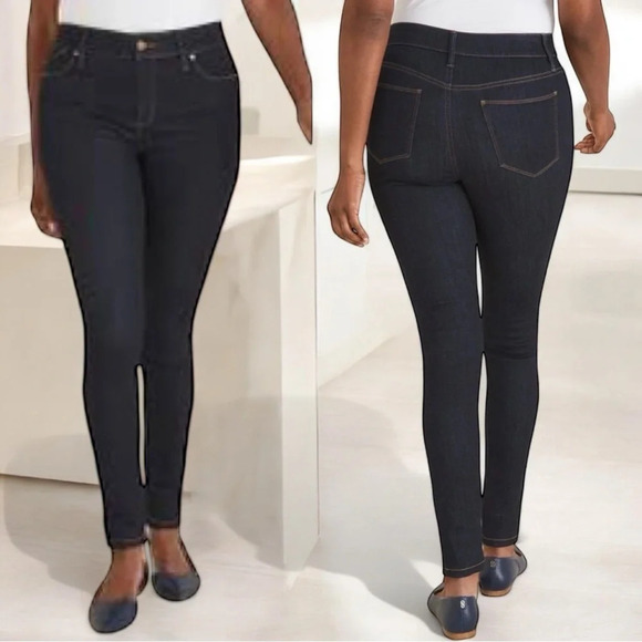 NWOT Chico’s | Secret Stretch Jegging Jeans High Rise Dark Wash Fitted - Picture 1 of 9